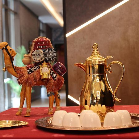 Kingsgate Al Jaddaf Hotel By Millennium Dubai Dış mekan fotoğraf