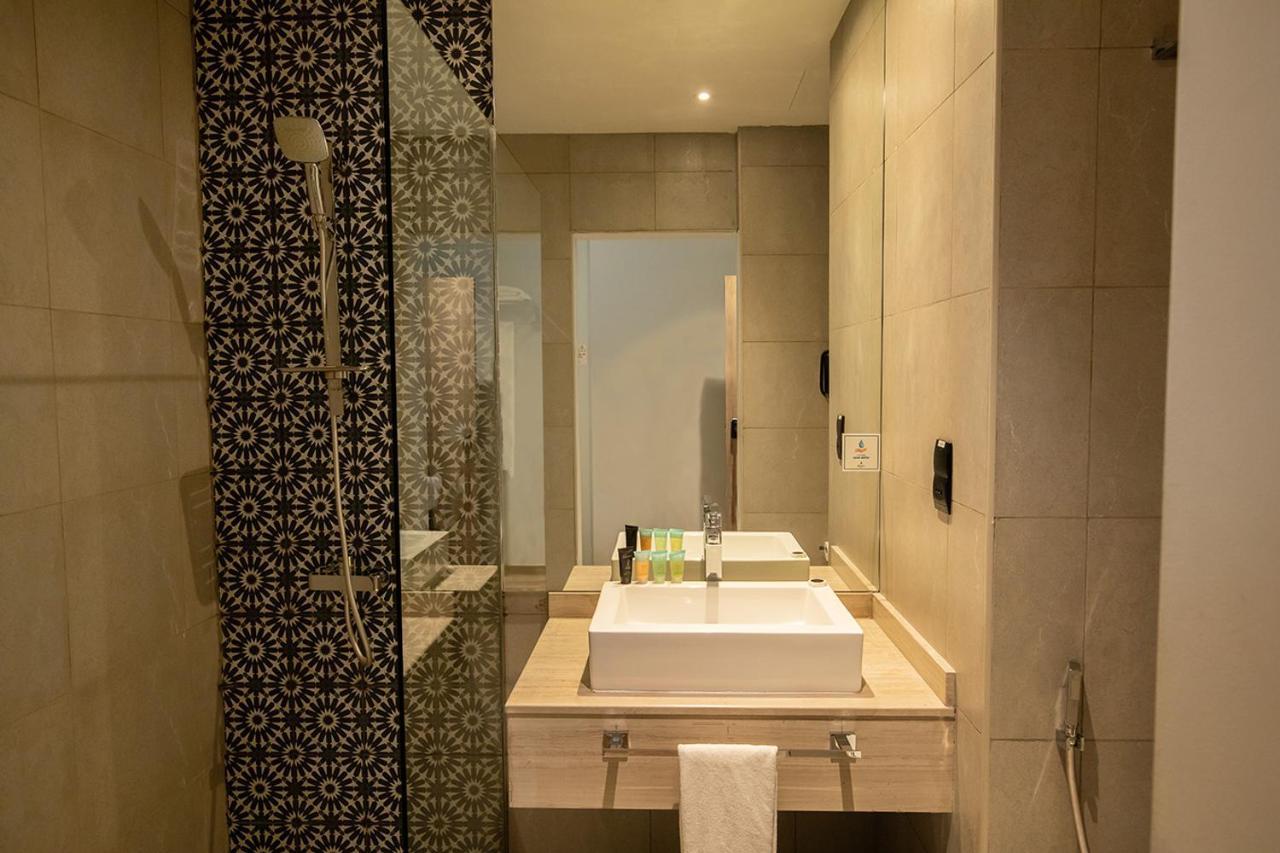 Kingsgate Al Jaddaf Hotel By Millennium Dubai Oda fotoğraf